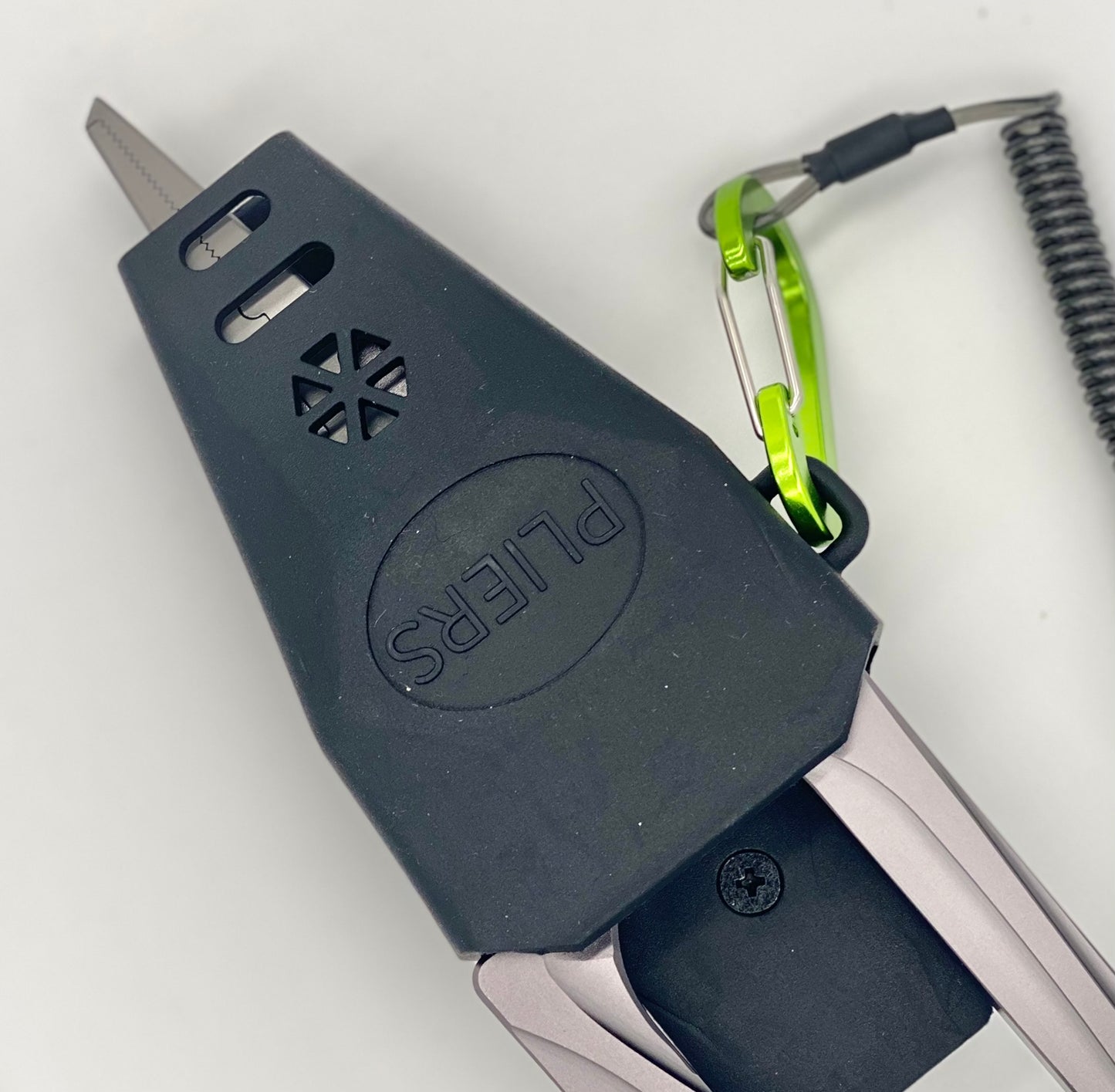 TUNACIOUS FISHING PLIERS