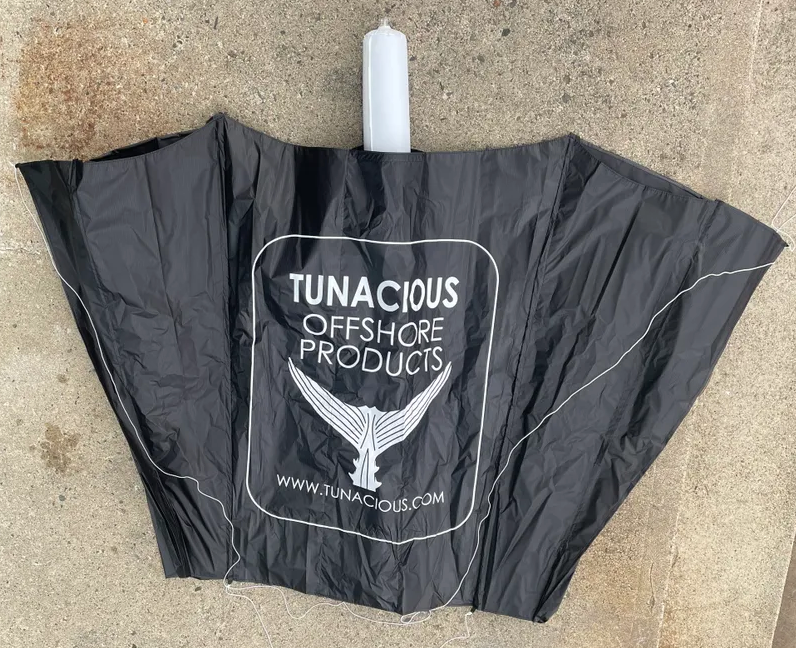 TUNACIOUS BAIT KITE - RIGGED